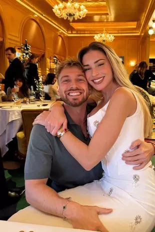 Zara McDermott在圣诞节购物时被一名男子恶意攻击